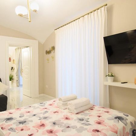 Grandapartments Via Toledo Napoli Buitenkant foto