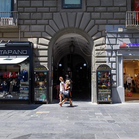 Grandapartments Via Toledo Napoli Buitenkant foto