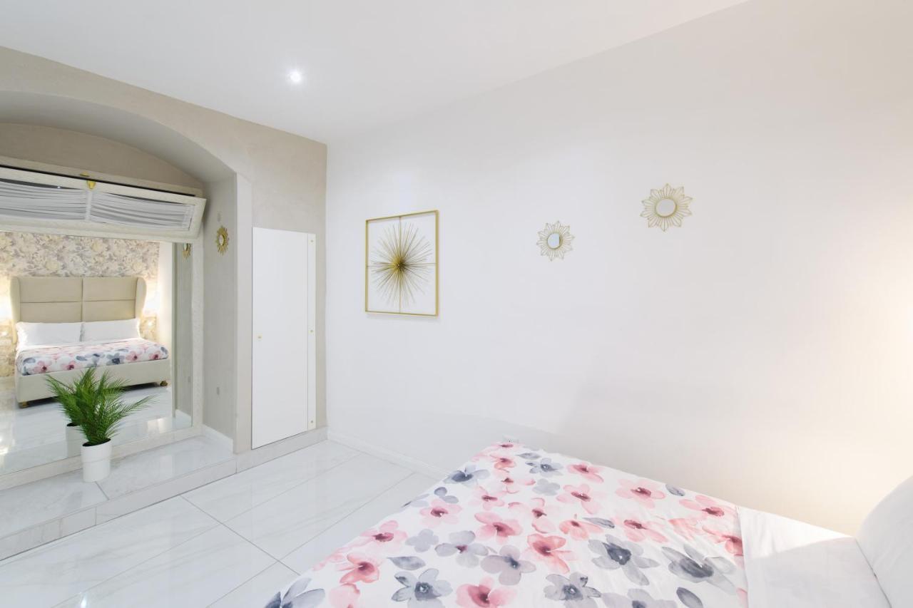 Grandapartments Via Toledo Napoli Buitenkant foto