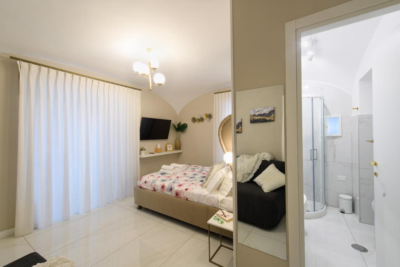 Grandapartments Via Toledo Napoli Buitenkant foto